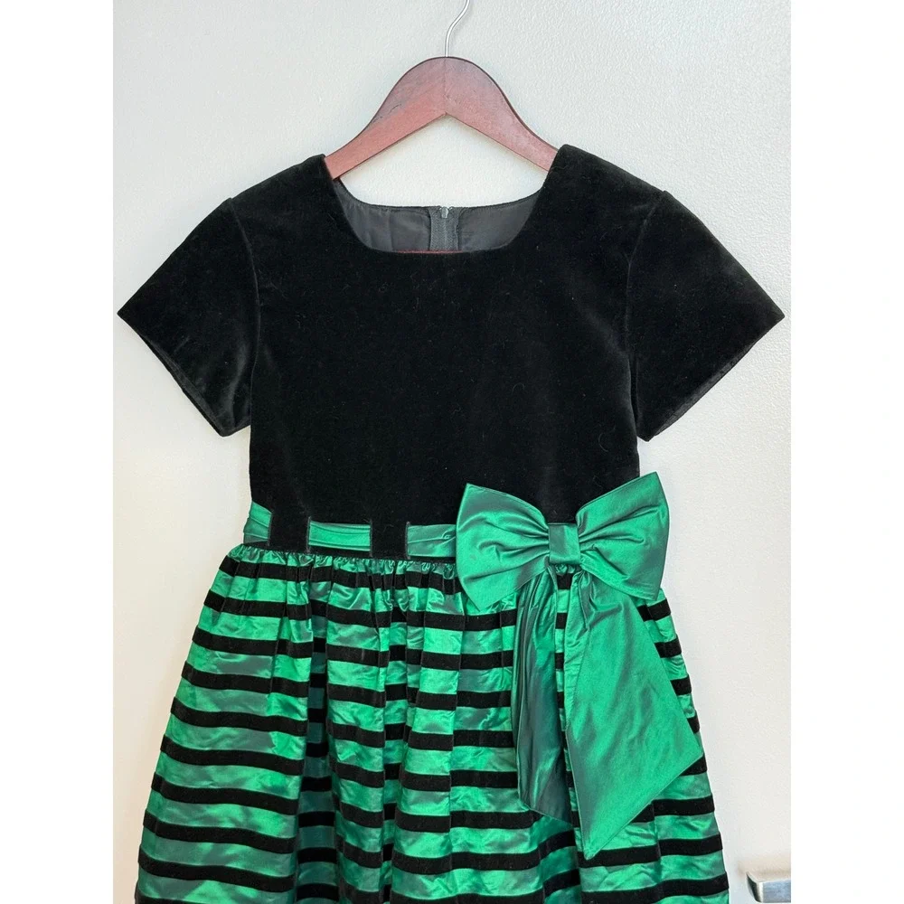 Vintage Sylvia Whyte Saks Girls Velvet Holiday Dress Green Black Tulle 10